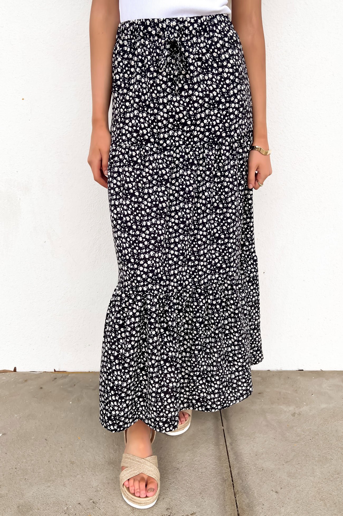 Zendaya-Maxi-Skirt-Floral-f3jpg